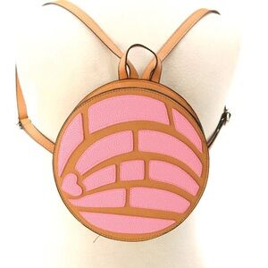 Concha Backpack